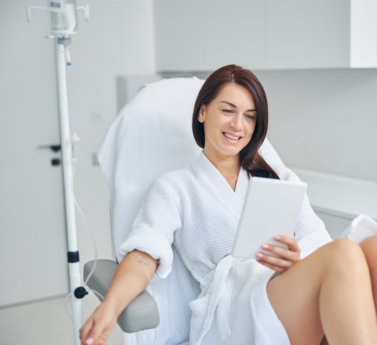 woman recieving ALA iv